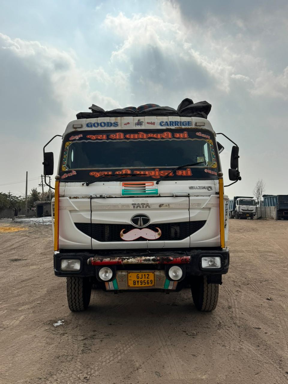 TATA SIGNA DUMP TRACK 4825 2020