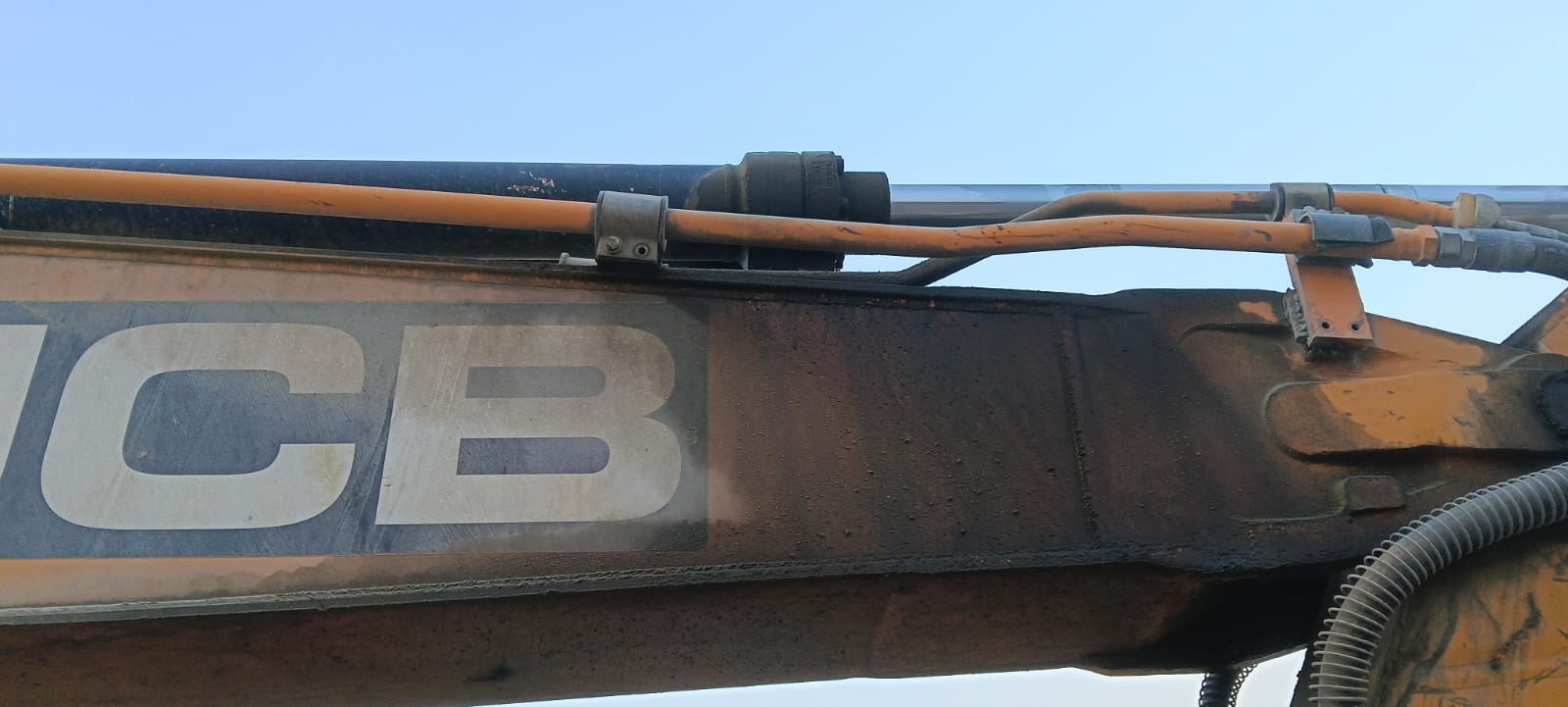 JCB EXCAVATOR JS205 2019