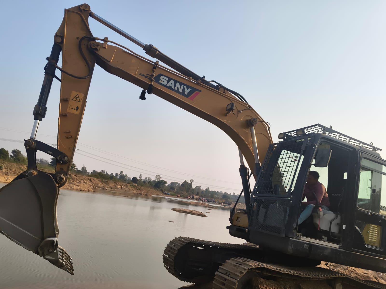 SANY EXCAVATOR SY140 2022