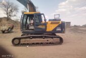 HYUNDAI EXCAVATOR R215 2023