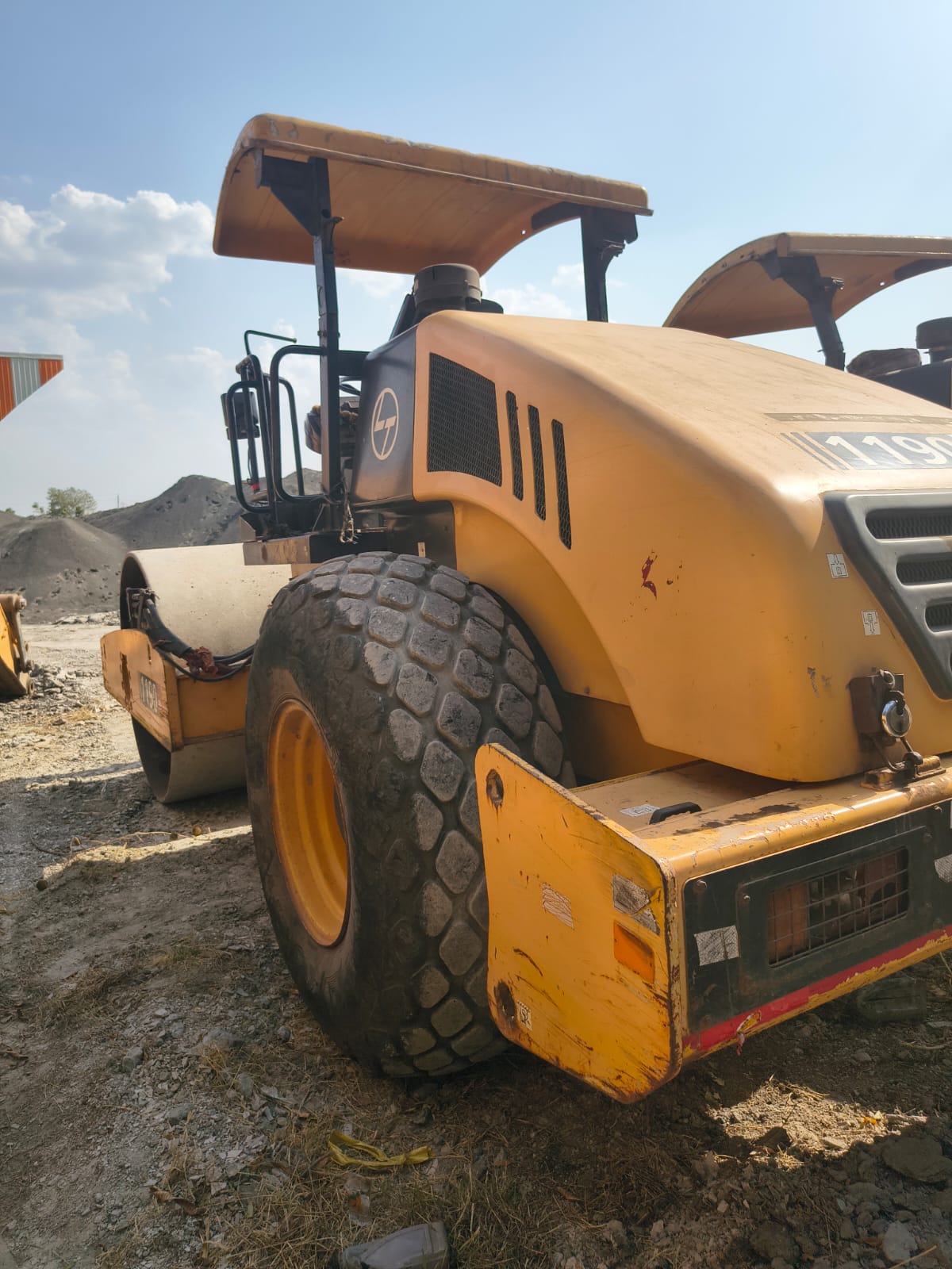 L&T SOIL COMPACTOR 1190D 2017