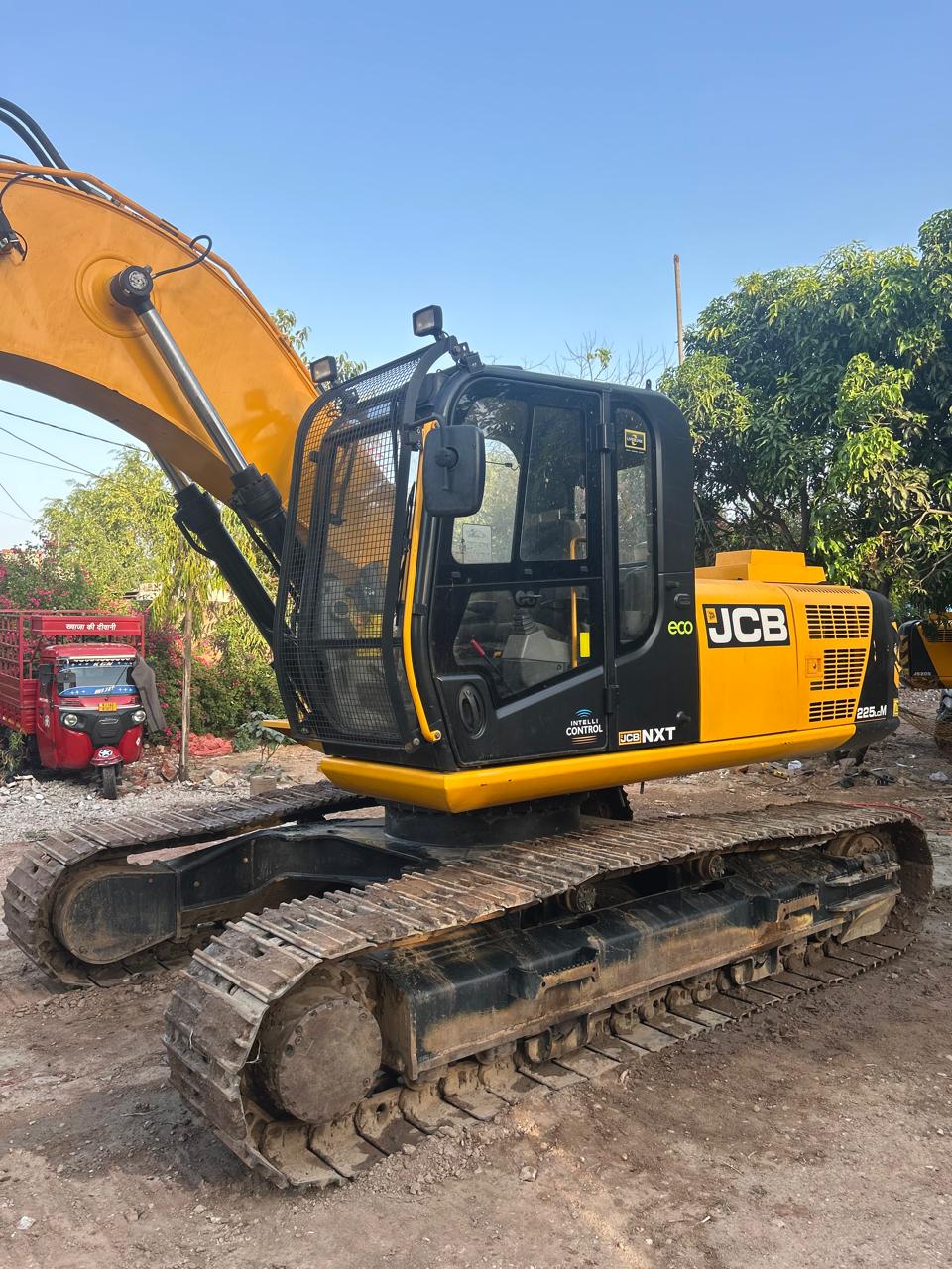 JCB EXCAVATOR JS225 2024
