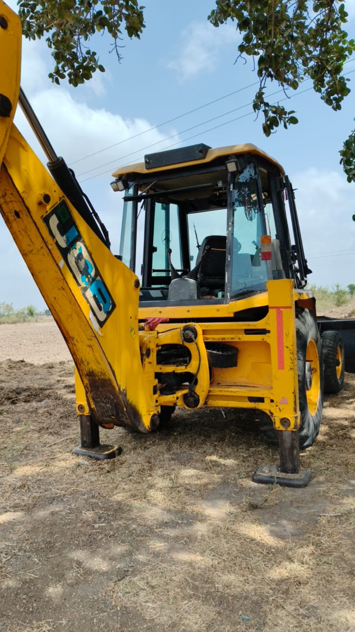 JCB BACKHOE 3DX 2021