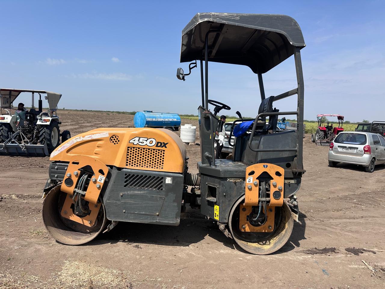 CASE DOUBLE DRUM ROLLER 450DX 2023