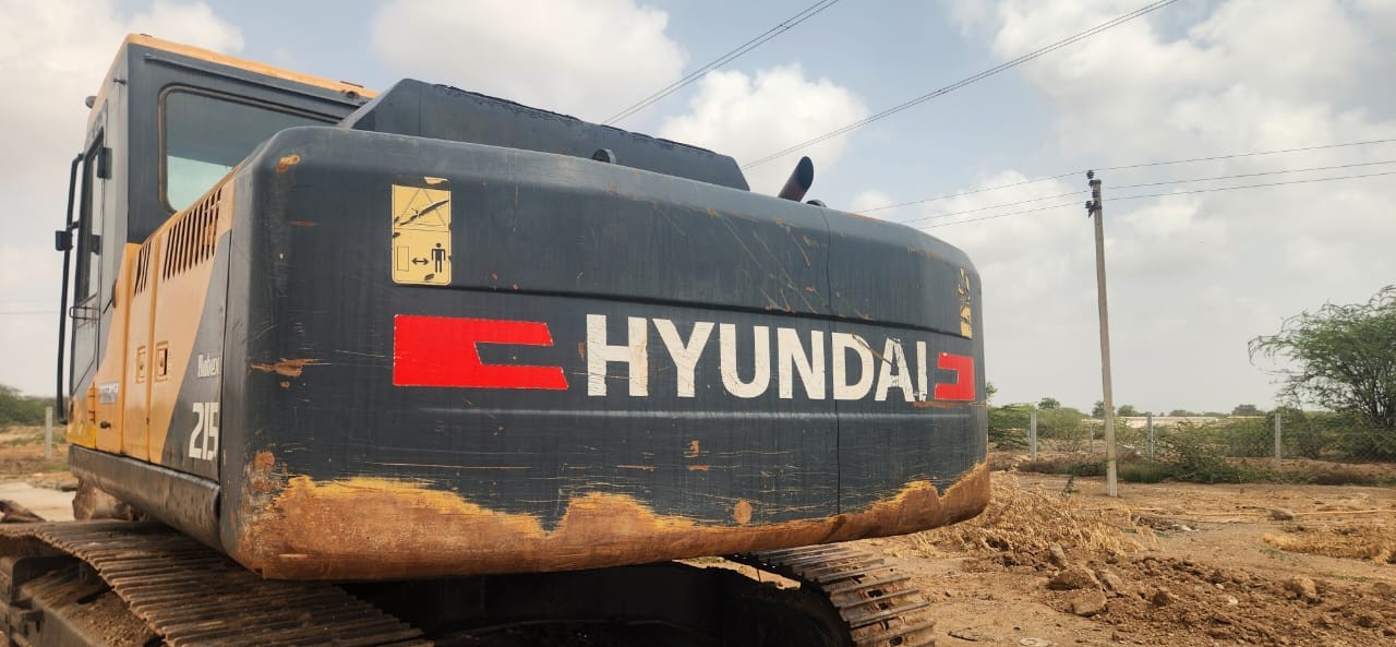 HYUNDAI EXCAVATOR R215 SMART 2022