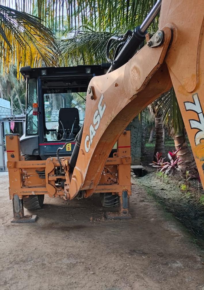 CASE BACKHOE 770NXE 2024