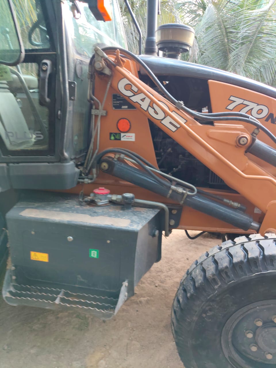 CASE BACKHOE 770NXE 2024