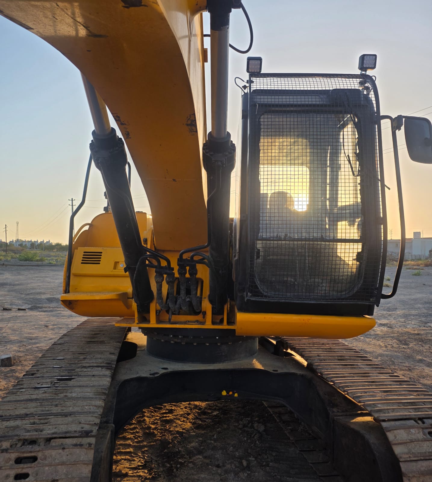 JCB EXCAVATOR JS205 2022