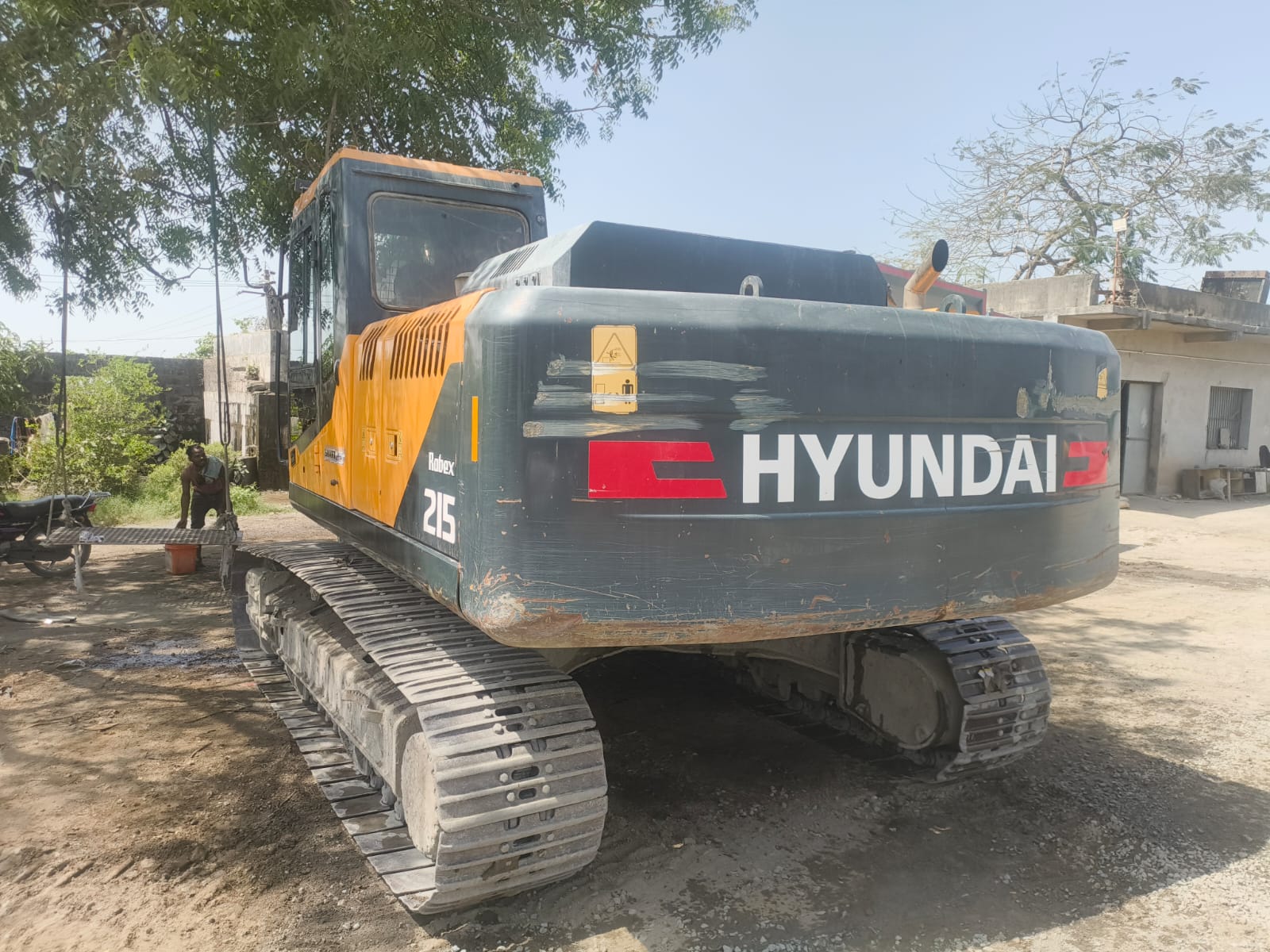 HYUNDAI EXCAVATOR R215 SMART 2023