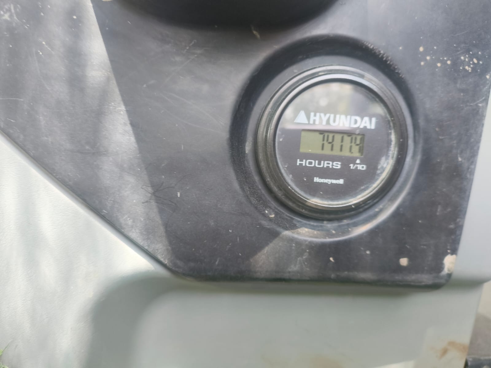 HYUNDAI EXCAVATOR R215 SMART 2023