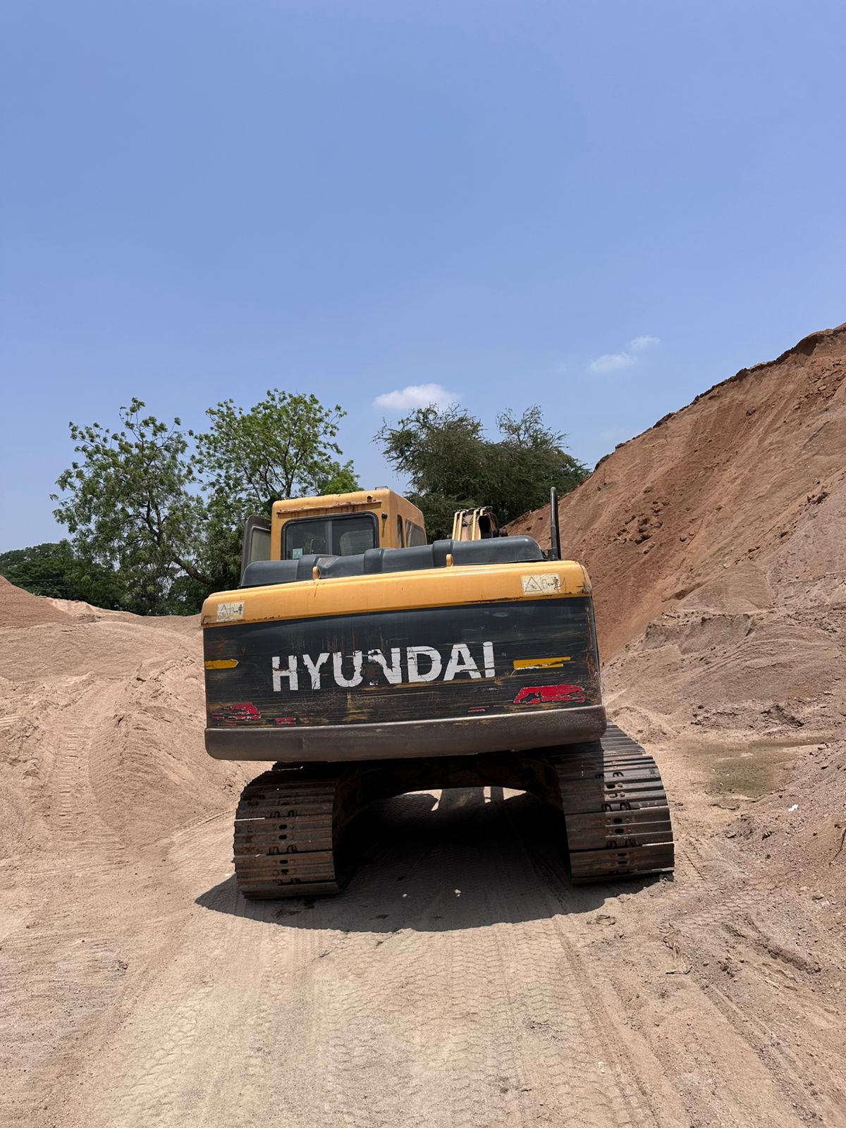 HYUNDAI EXCAVATOR R140LC 2018