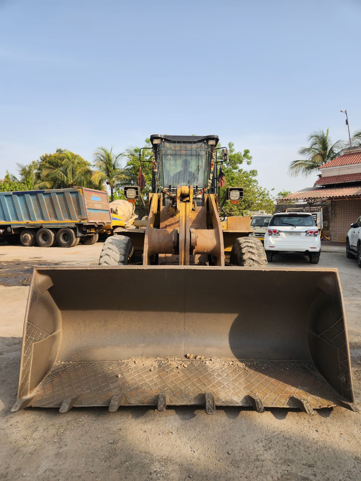 HINDUSTAN WHEEL LOADER 2021E 2021