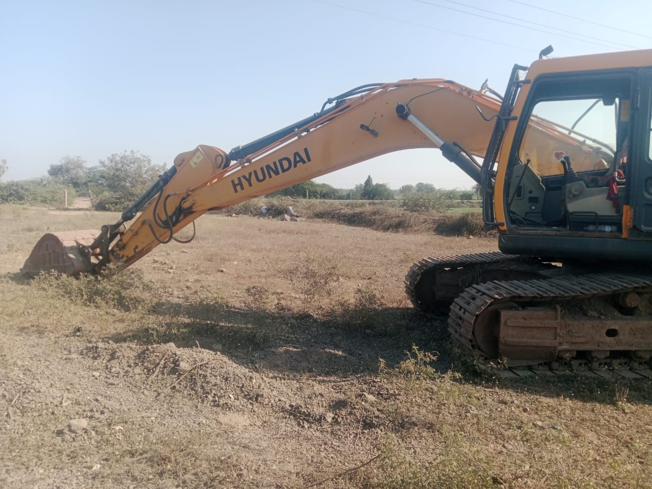 HYUNDAI EXCAVATOR R210 2017