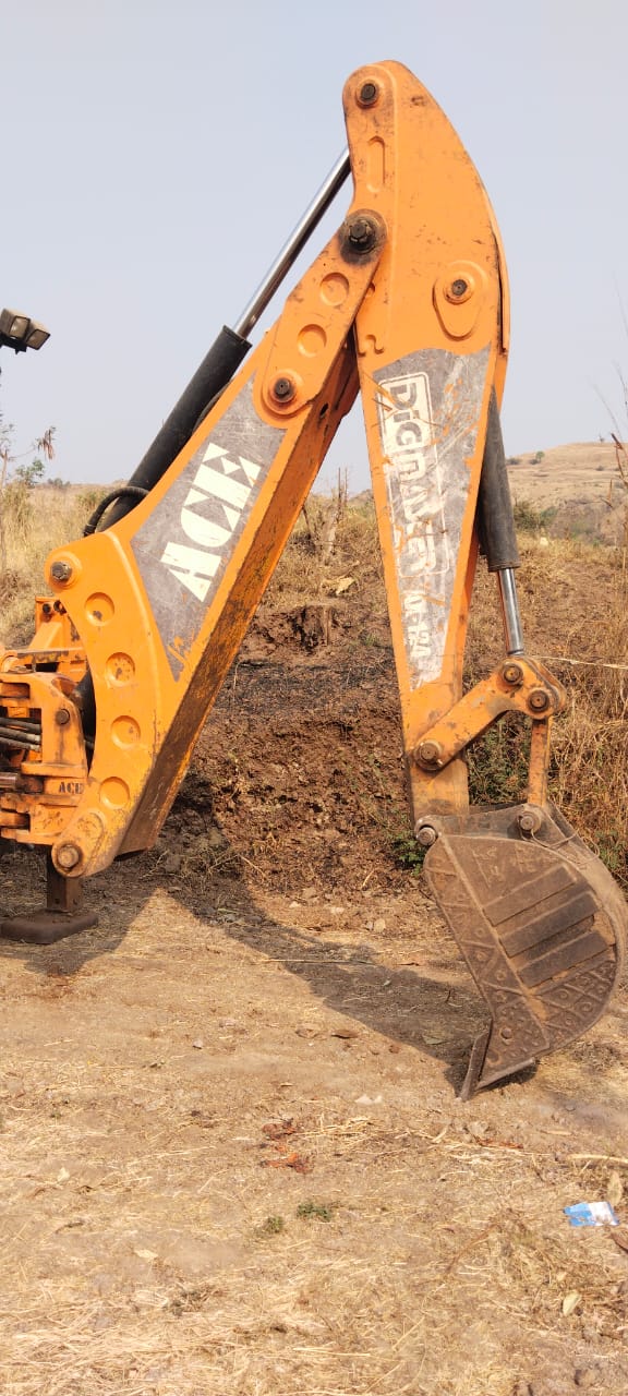 ACE BACKHOE X-125 2021