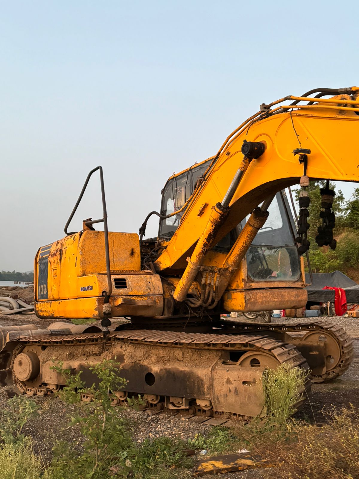 KOMATSU EXCAVATORS PC130 2008