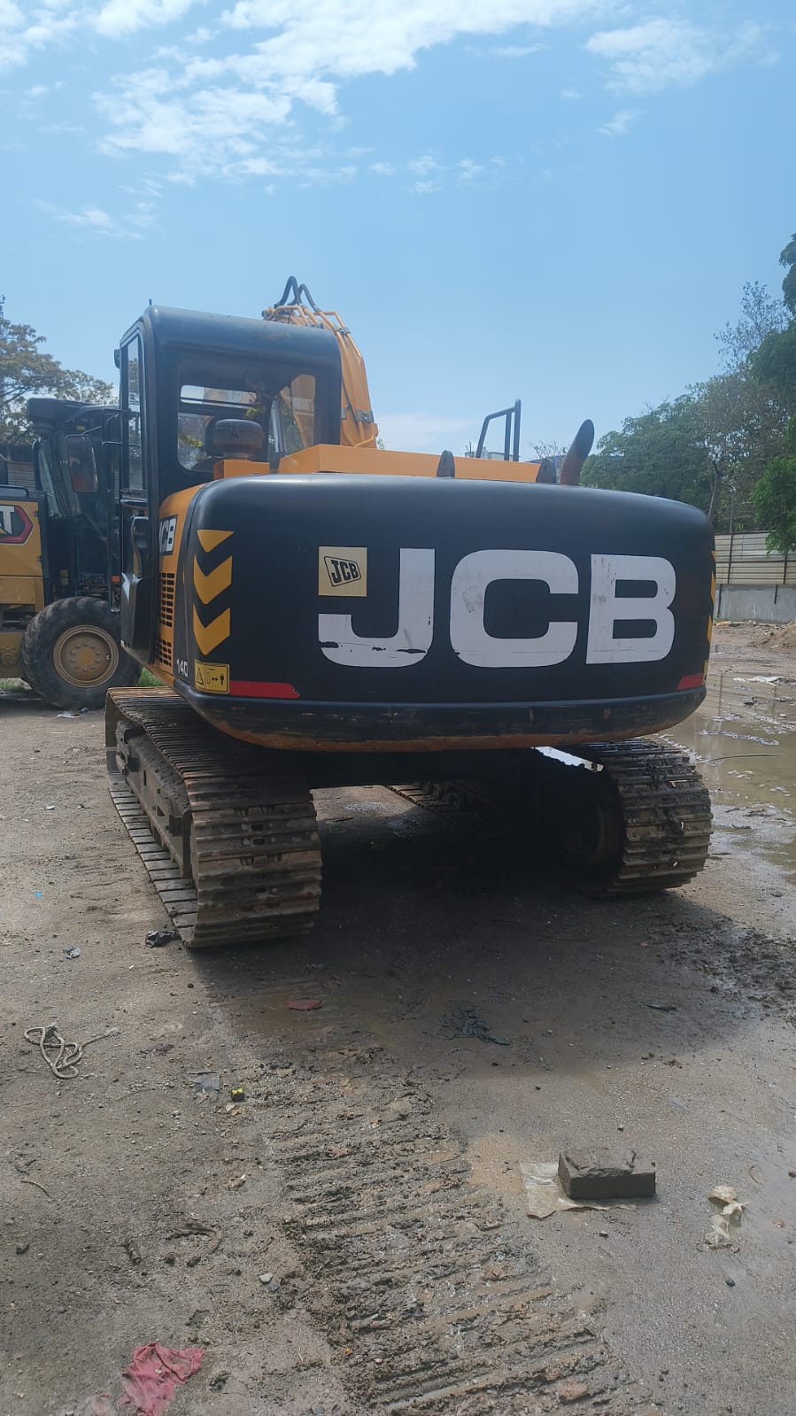 JCB EXCAVATOR JS140 2018