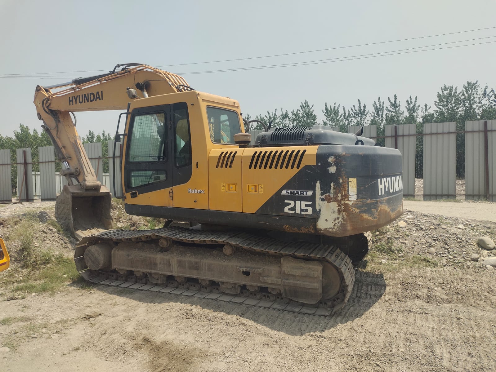 HYUNDAI EXCAVATOR R215 SMART 2020
