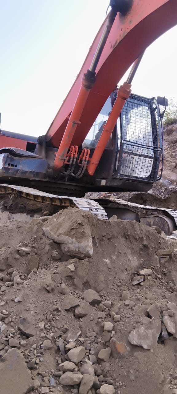 TATA HITACHI EXCAVATAR EX200 2019