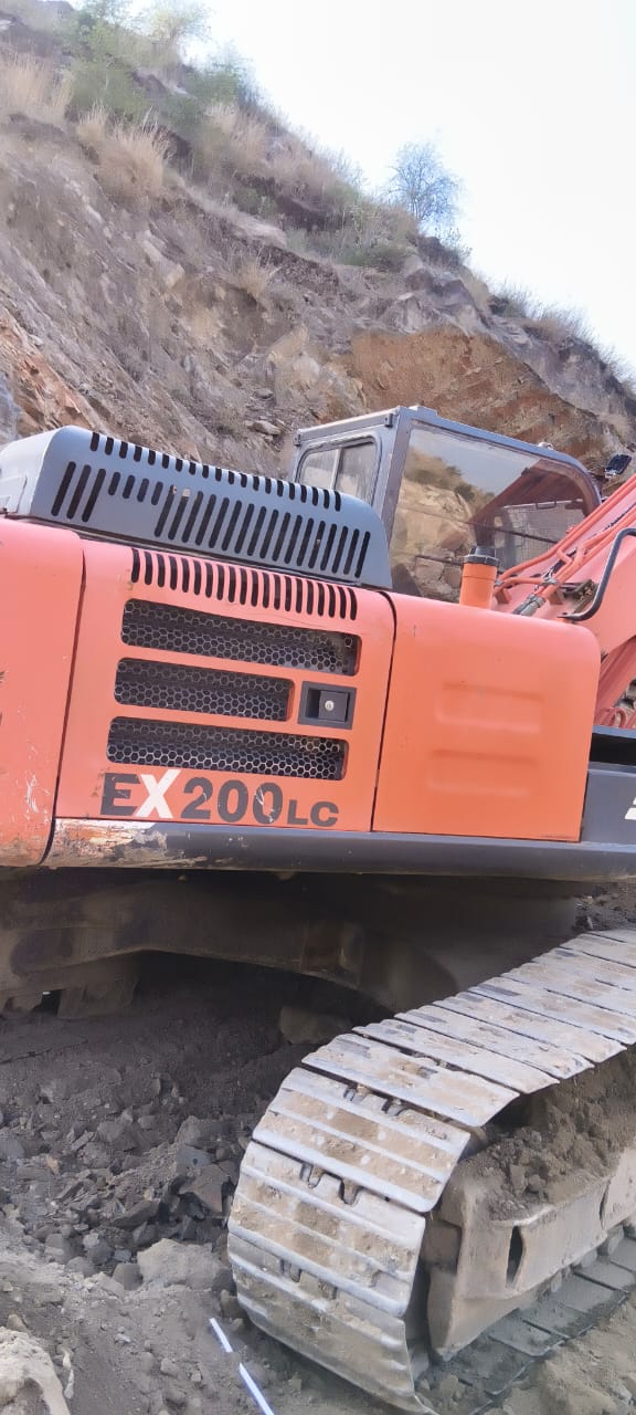 TATA HITACHI EXCAVATAR EX200 2019