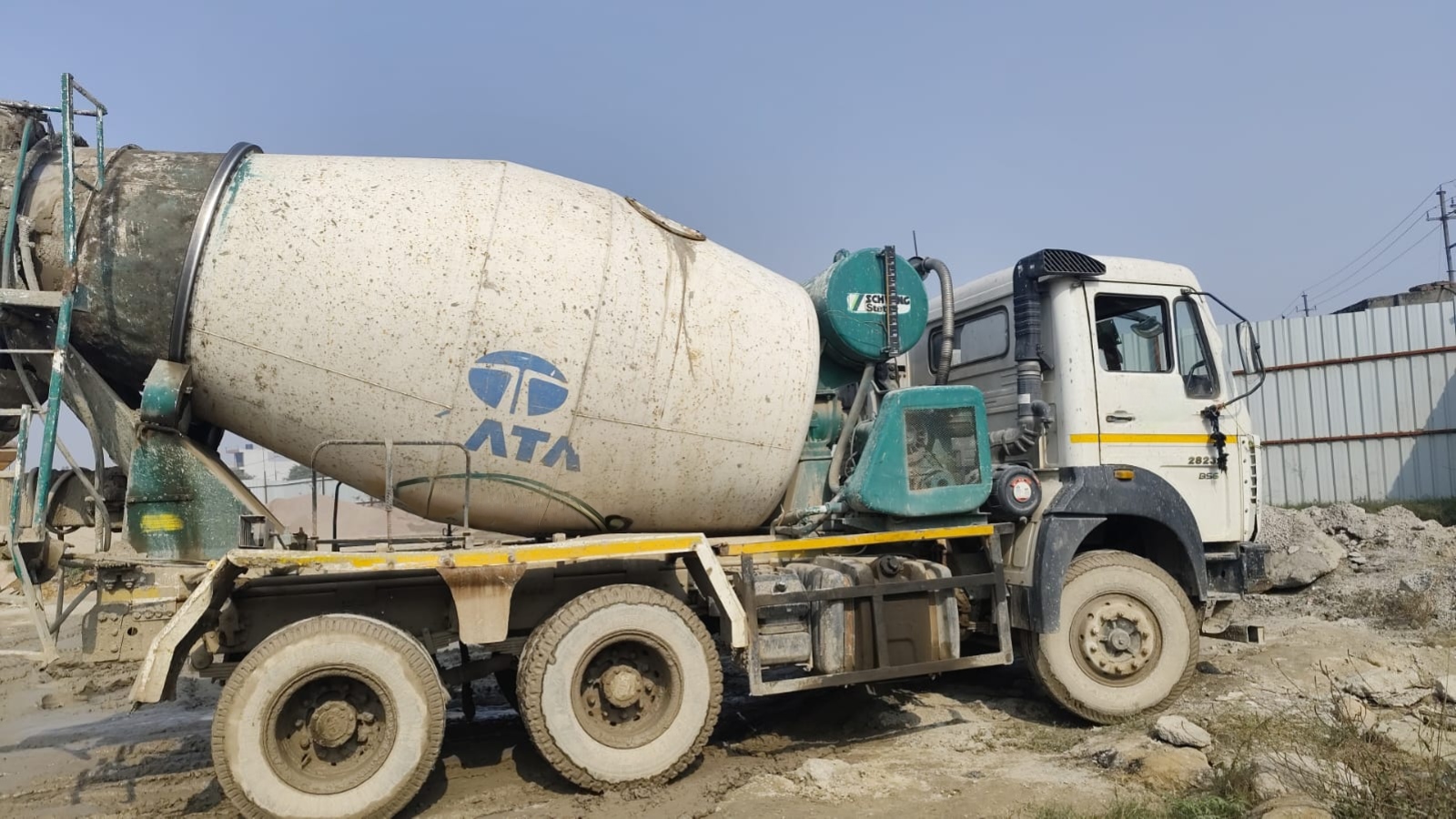 TATA MIXER TRUCK TM 2823 + SWING 2022