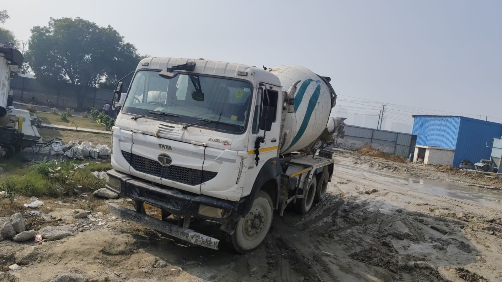 TATA MIXER TRUCK TM 2823 + SWING 2022