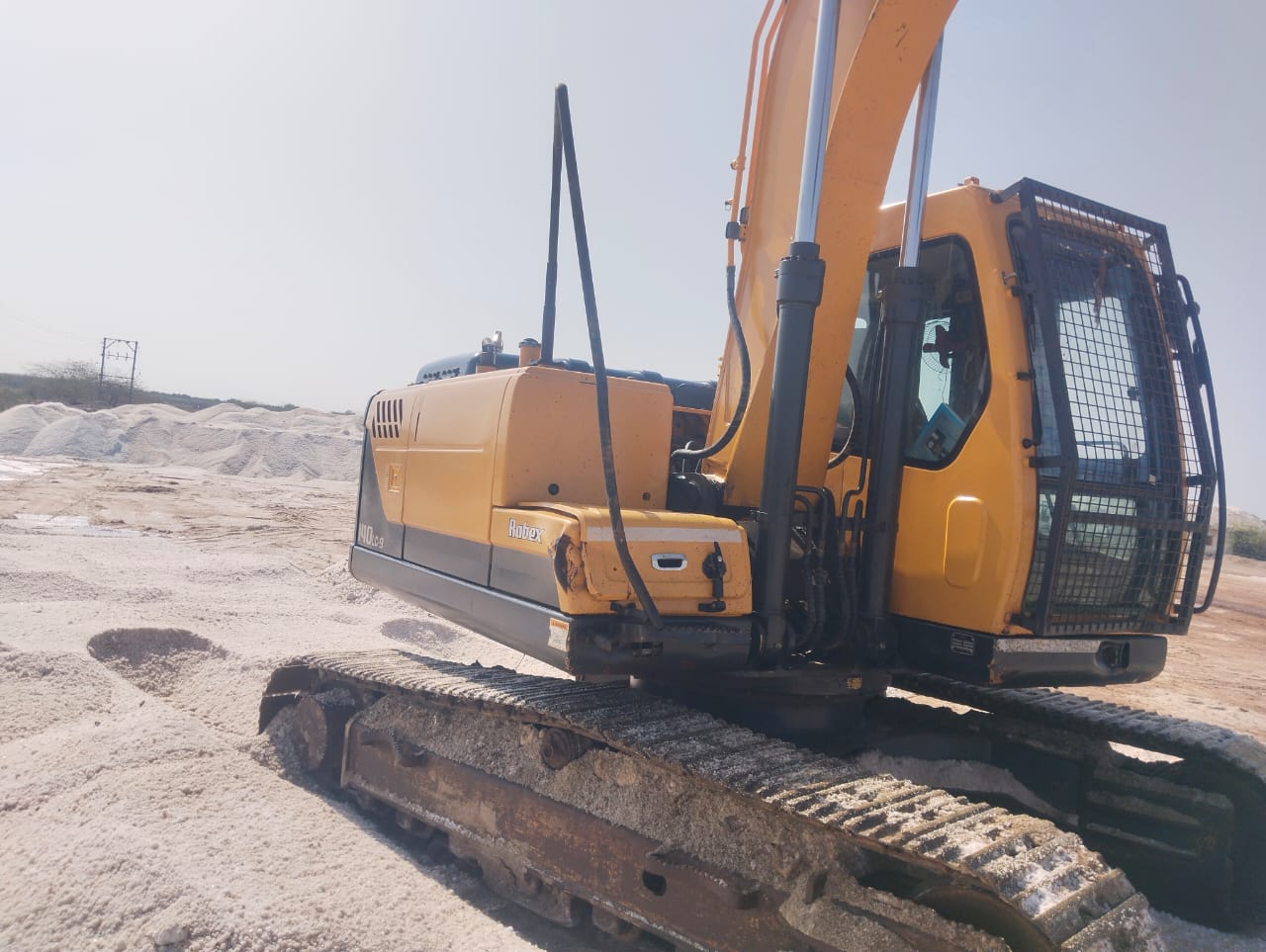 HYUNDAI EXCAVATOR R140 2019
