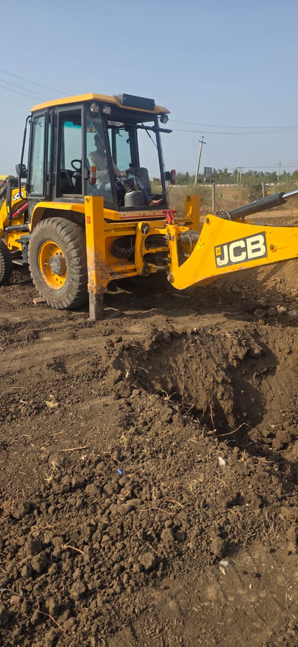 JCB BACKHOE 3DX 2024