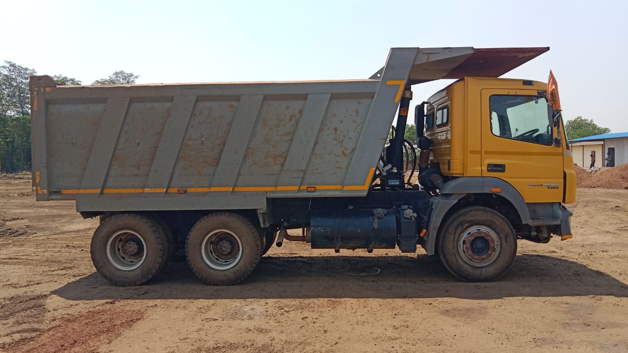 TATA SIGNA DUMP TRACK 2825.K 2021