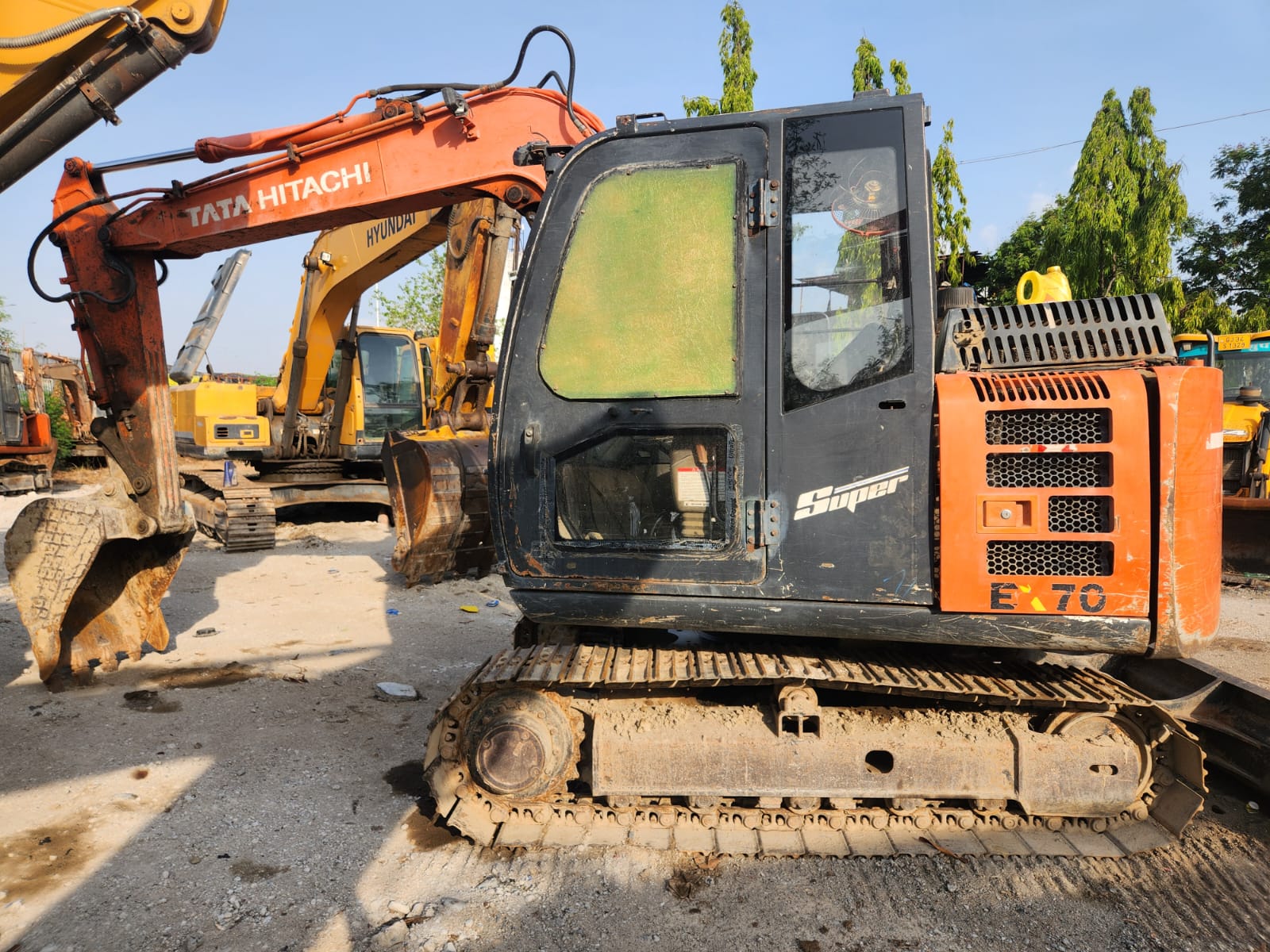 TATA HITACHI EXCAVATAR EX70 2018
