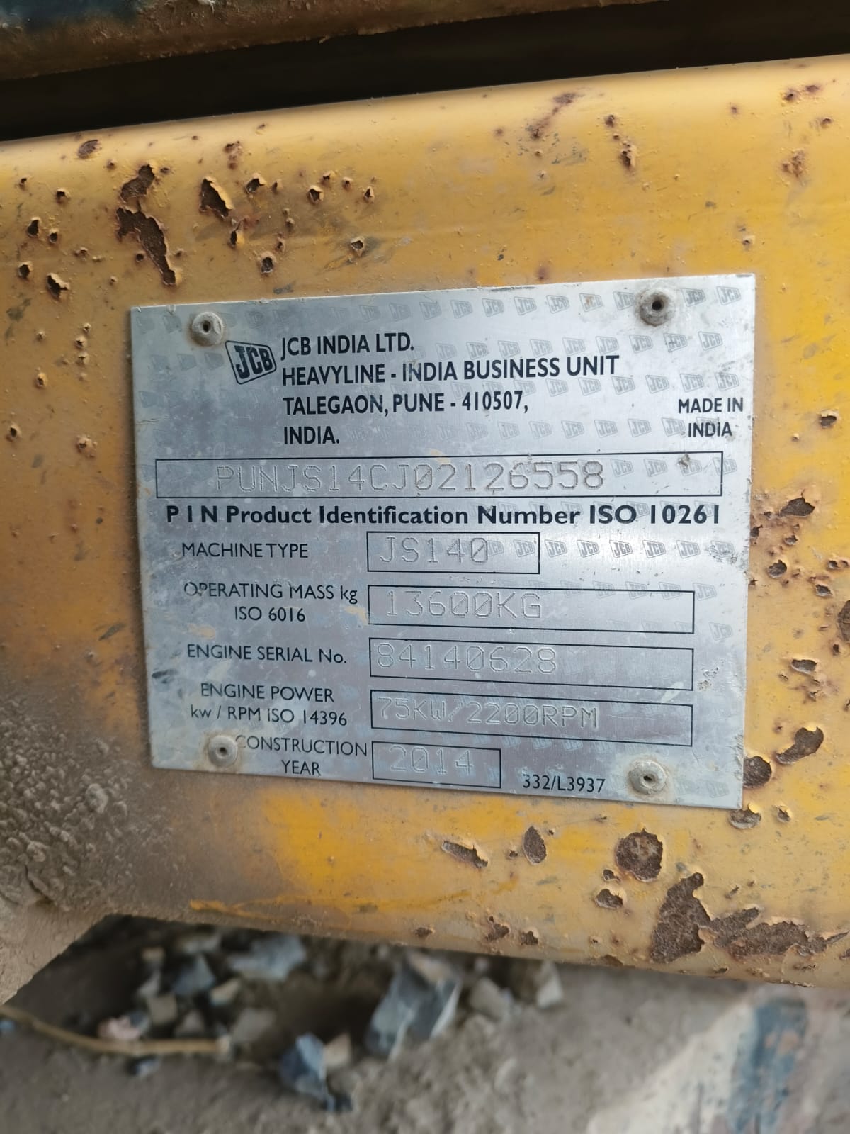 JCB EXCAVATOR JS140 2014