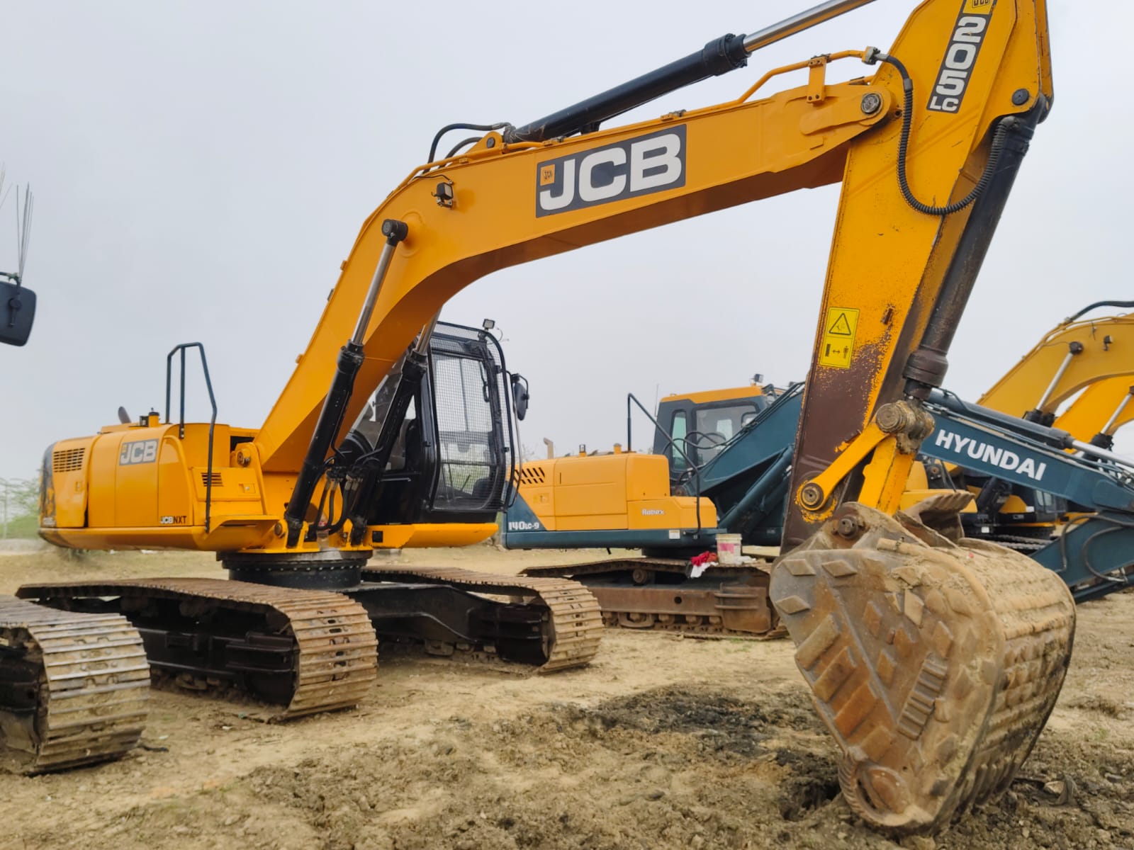 JCB EXCAVATOR JS205 2020