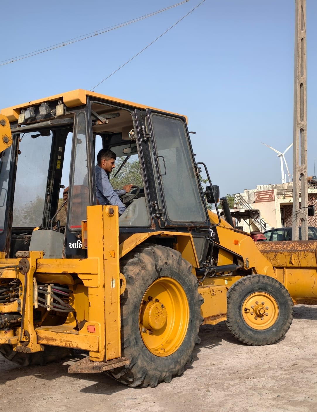CASE BACKHOE 424 B 2020