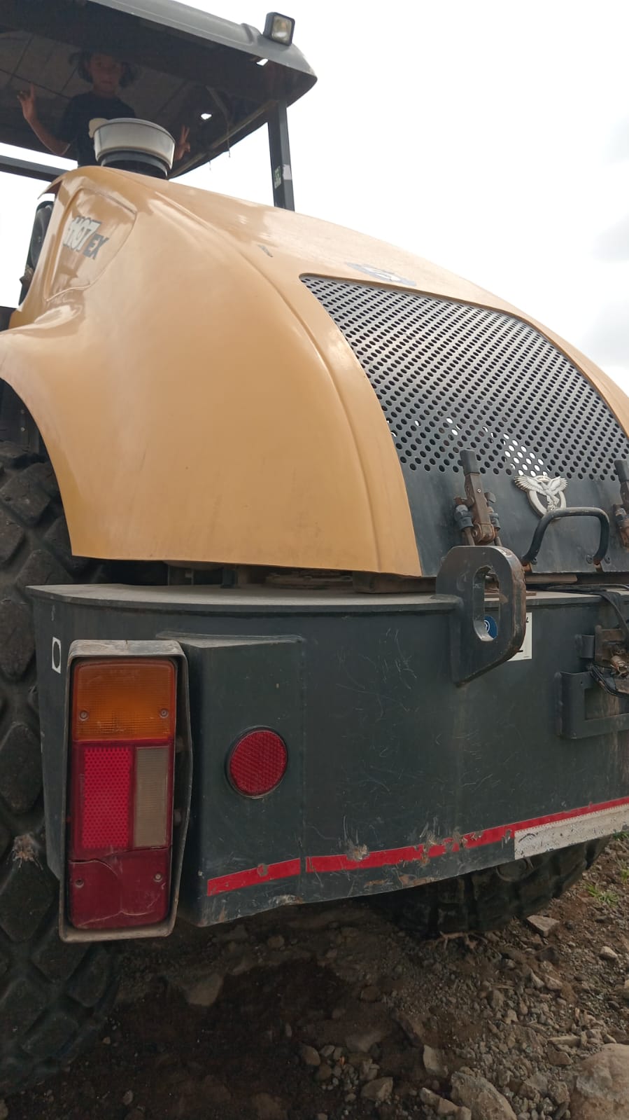 CASE SINGLE DRUM ROLLER 1107EX 2024