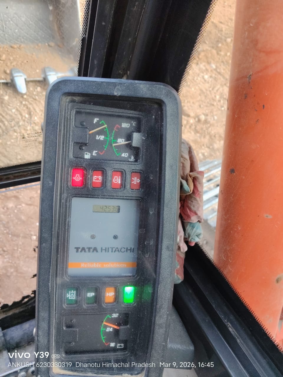 TATA HITACHI EXCAVATOR EX130 2021