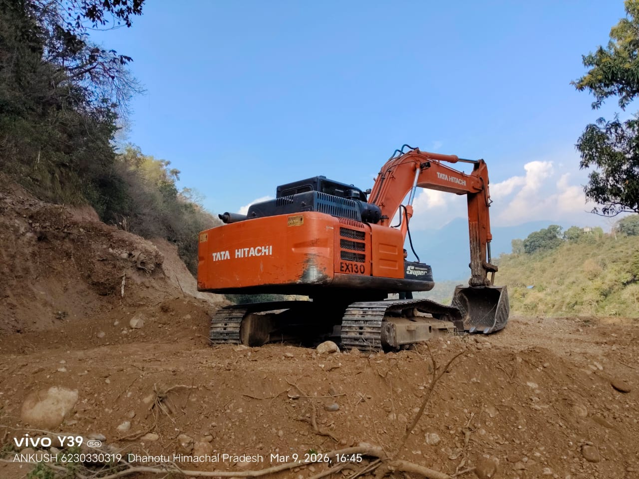 TATA HITACHI EXCAVATOR EX130 2021