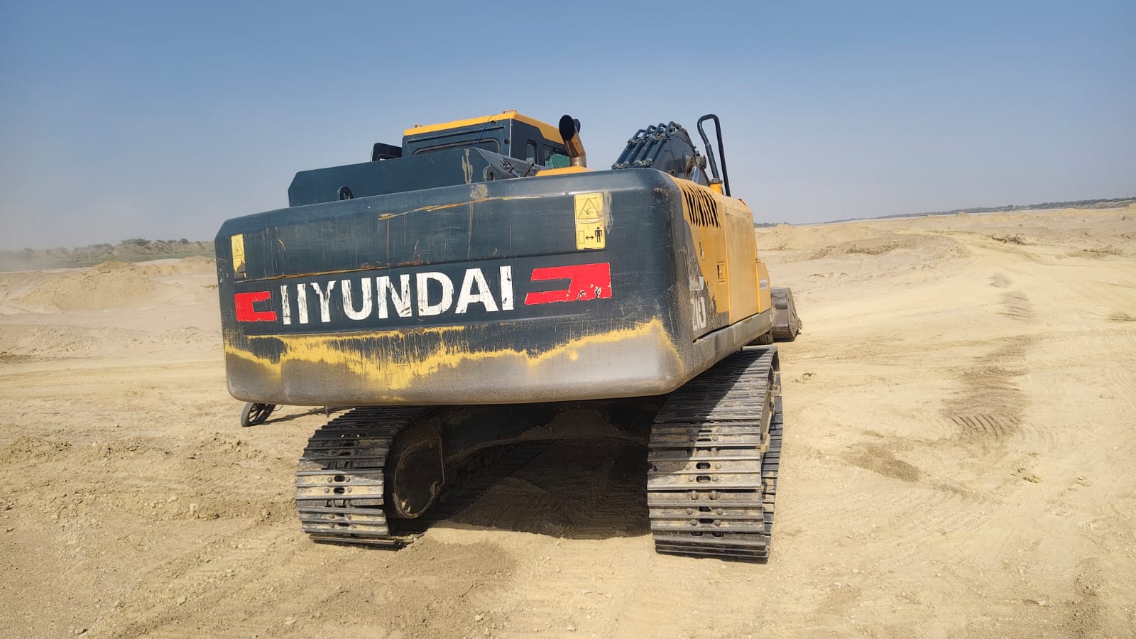 HYUNDAI EXCAVATOR R210 2021