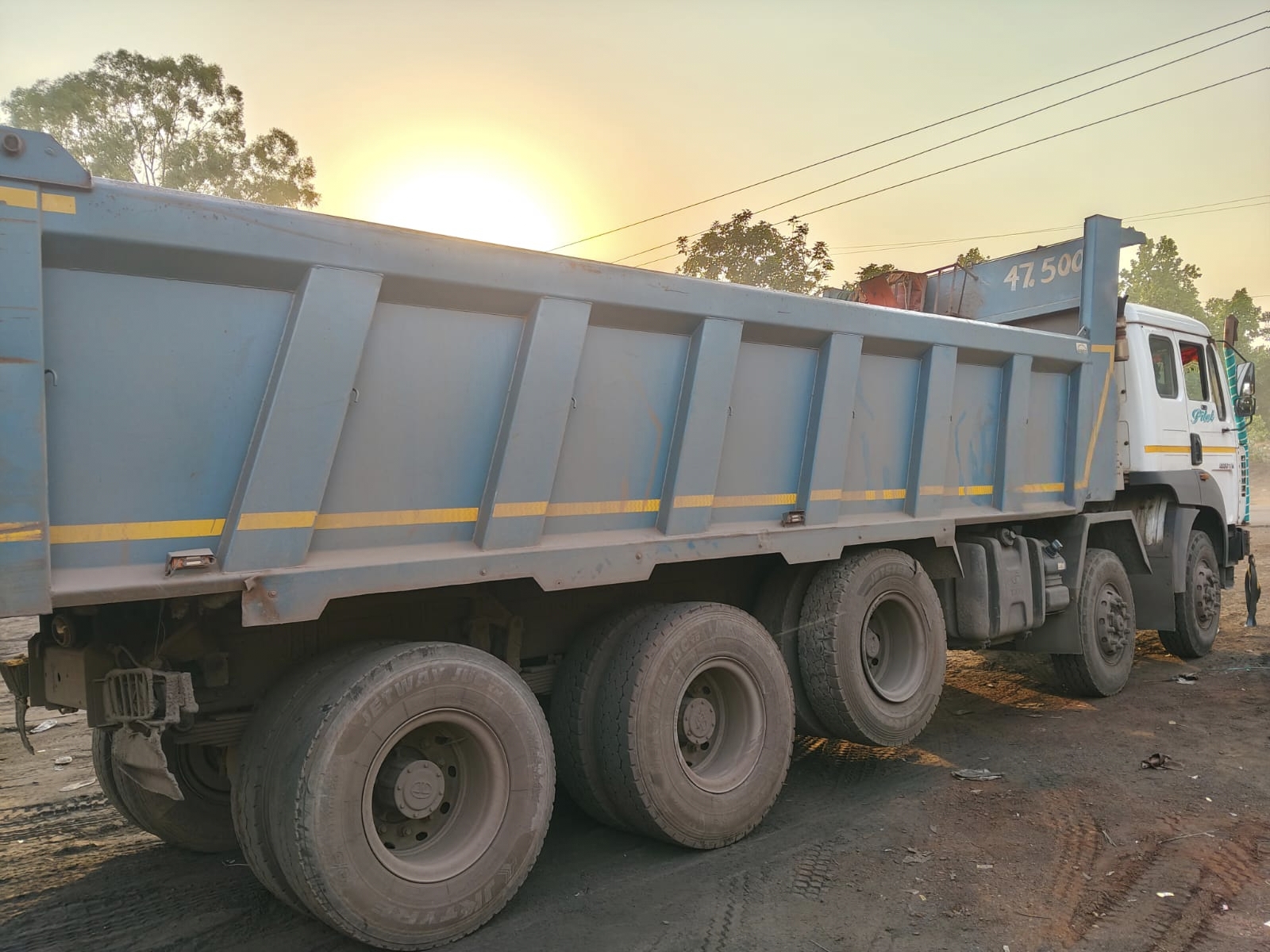 TATA SIGNA DUMP TRACK 4830 2025