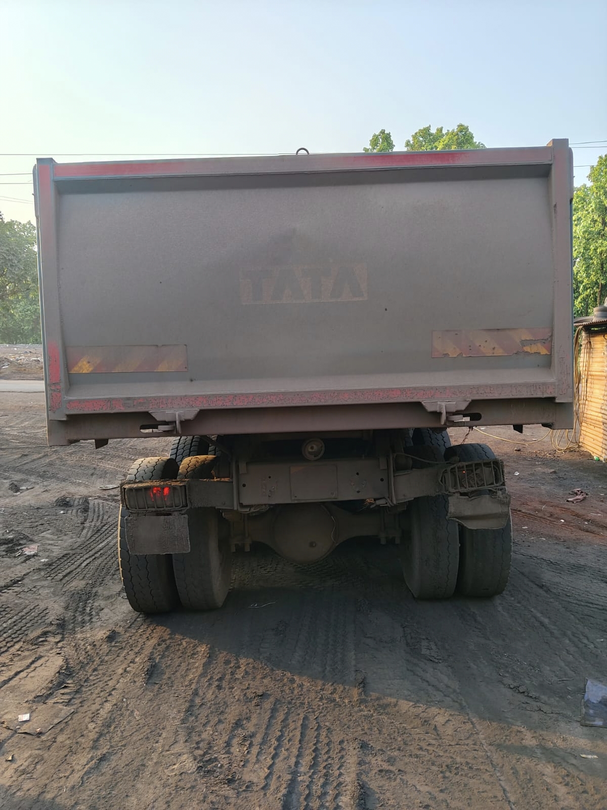 TATA SIGNA DUMP TRACK 4830 2025