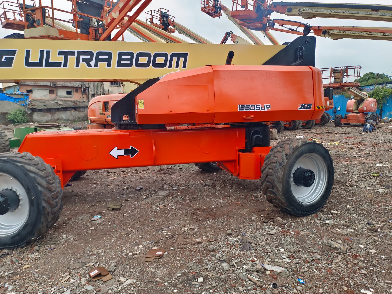 JLG BOOM LIFT 1350SJP 2008