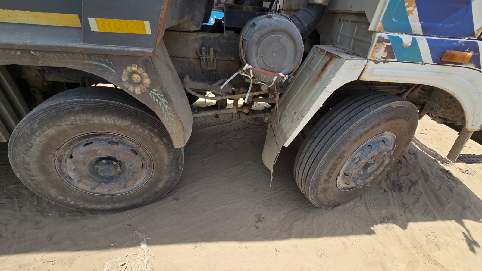 ASHOK LEYLAND DUMP TRUCK 3118 2018