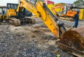 HYUNDAI EXCAVATOR R210 2016