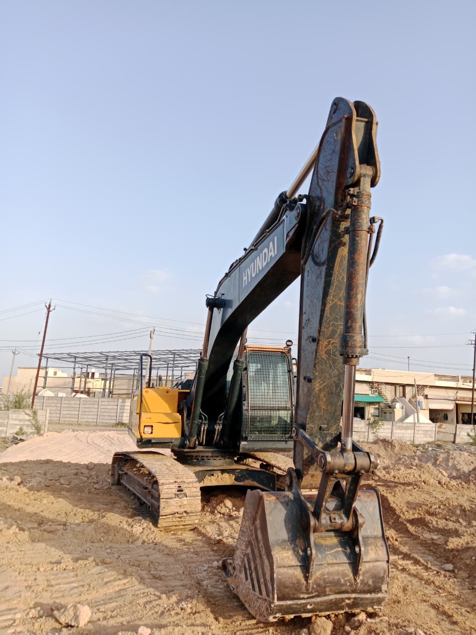 HYUNDAI EXCAVATOR R210 2022