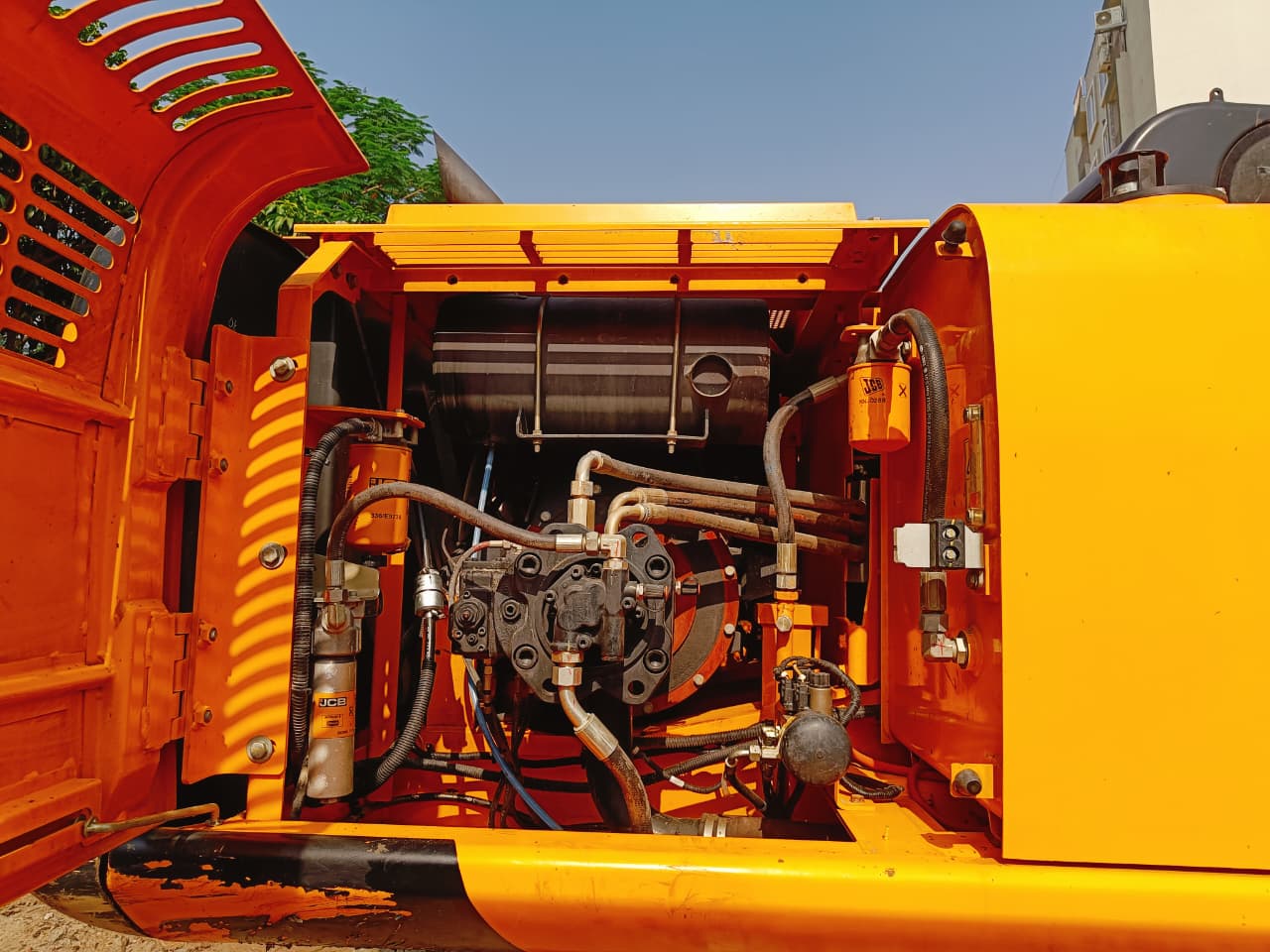 JCB EXCAVATOR JS215 2024