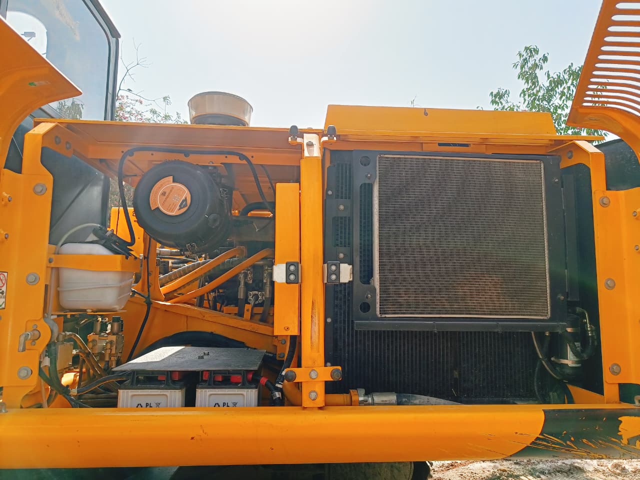 JCB EXCAVATOR JS215 2024