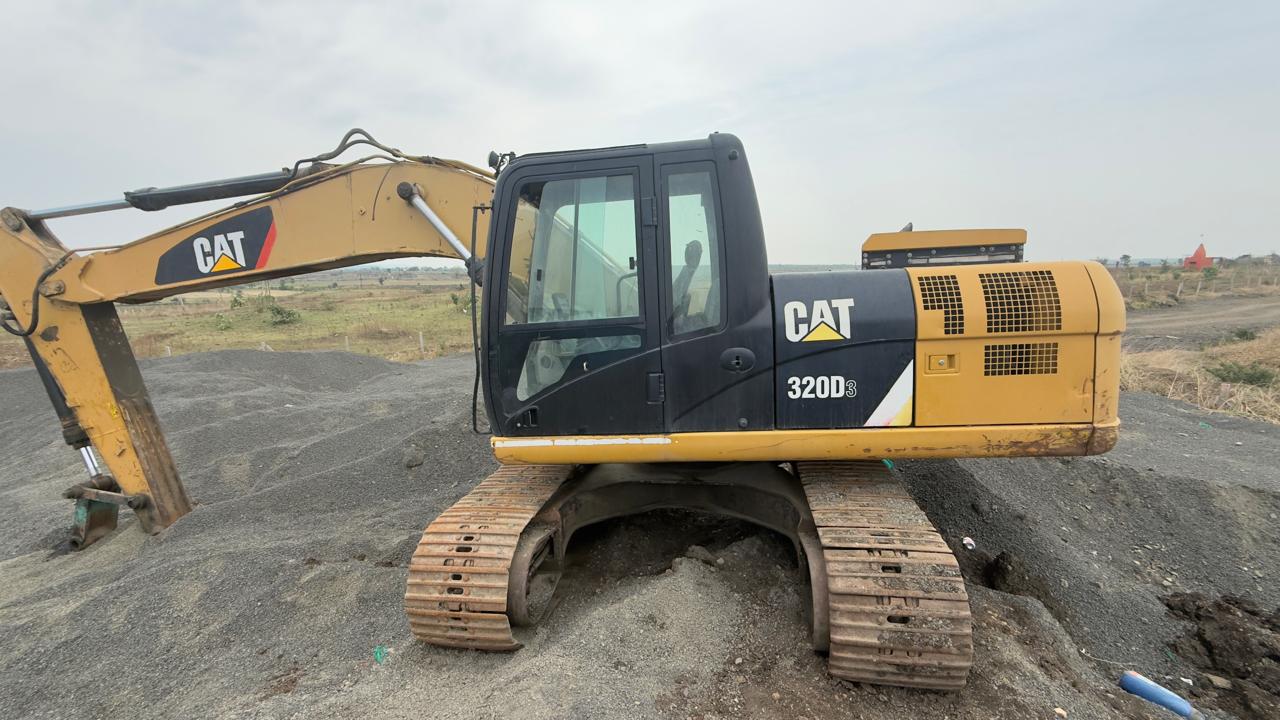 CAT EXCAVATOR 320 D3 GC 2019