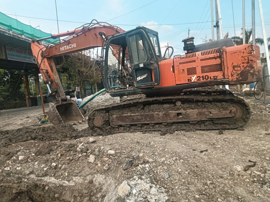 TATA HITACHI EXCAVATOR EX210 2017
