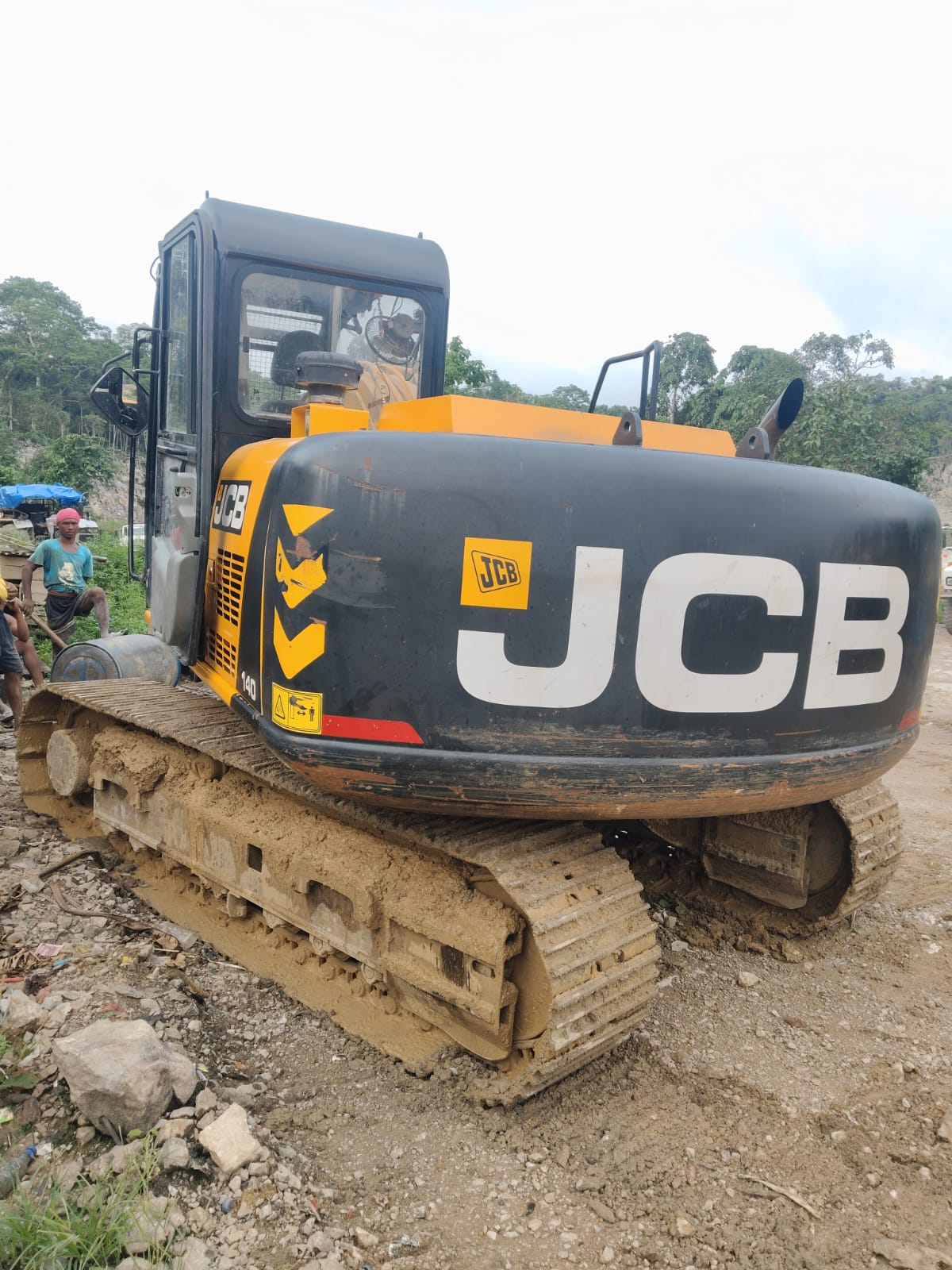 JCB EXCAVATOR JS140 2023